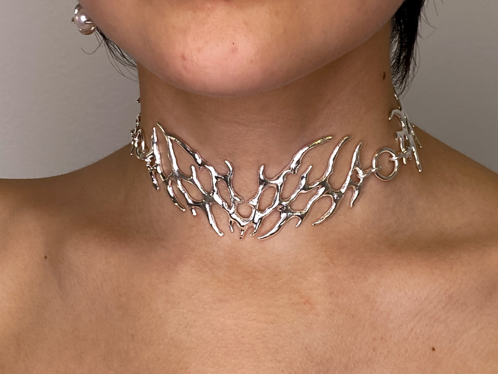 Cyberia Choker
